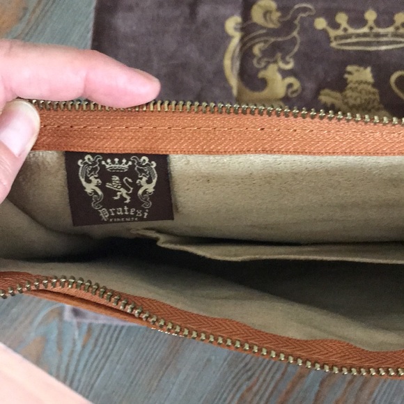 Pratesi Clutch - Picture 5 of 6